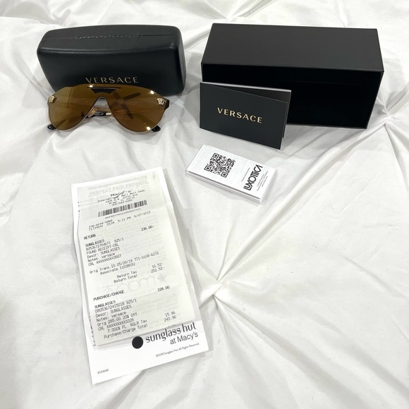 VERSACE Sunglasses - Picture 2 of 3